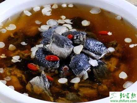 十種烏雞湯的做法大全、燉烏雞配什么中藥材
