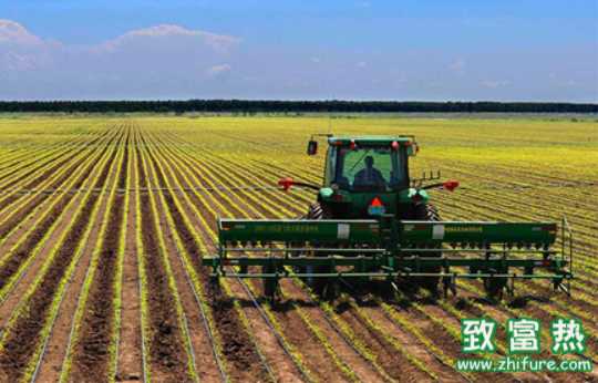 農業機械化邁出新步伐