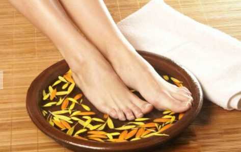 冬天手腳冰涼是為什么 手腳冰涼該怎么辦