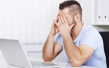 久坐容易造成身體不適