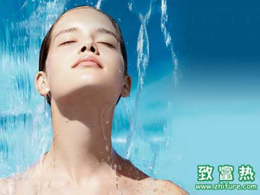 5個(gè)生活習(xí)慣讓你的肌膚水潤(rùn)潤(rùn)