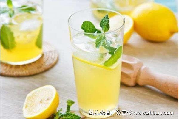 檸檬蜂蜜水什么時(shí)候喝最好