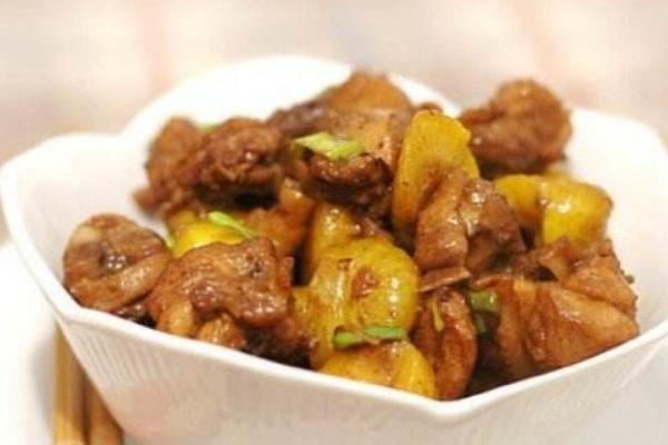 板栗燒雞的做法大全