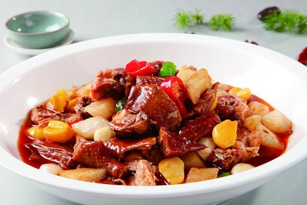 板栗燒雞的做法大全