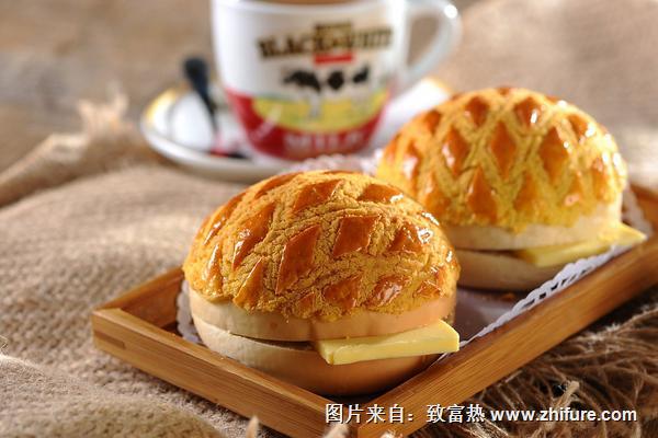 菠蘿油熱量是多少