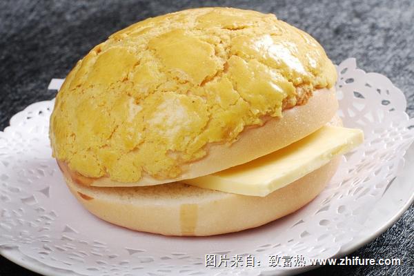 冰火菠蘿油怎么吃