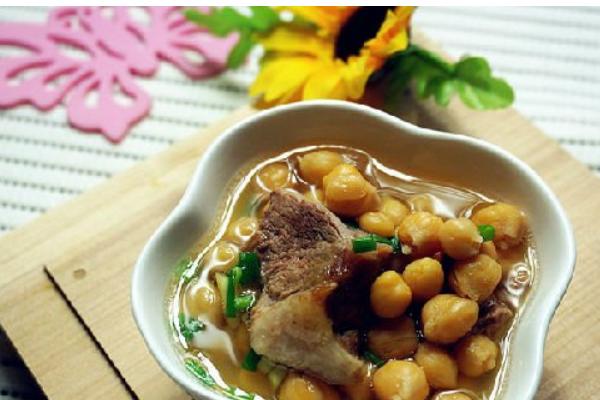 板栗煮什么湯好喝