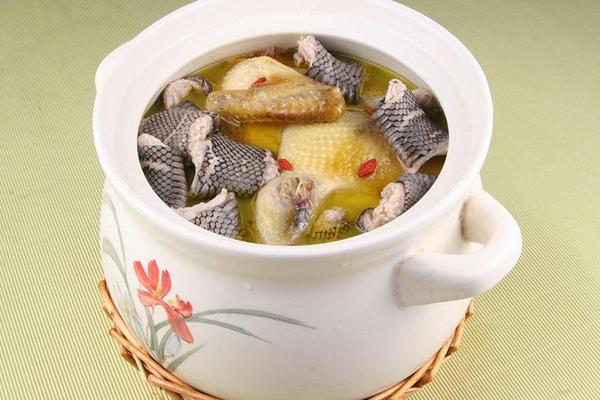 板栗煮什么湯好喝