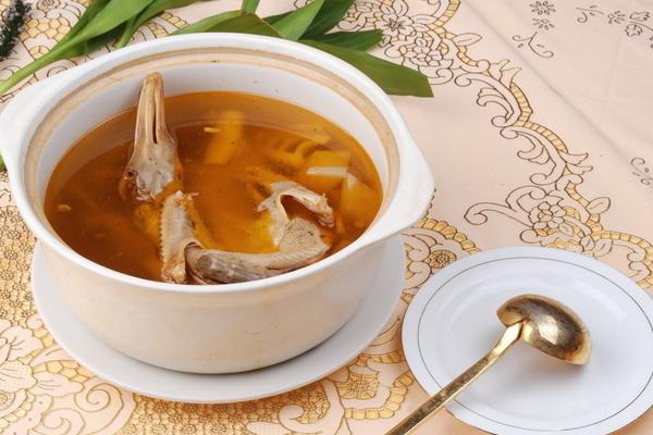 板栗煮什么湯好喝