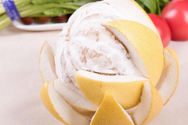 一個柚子一般有多少斤