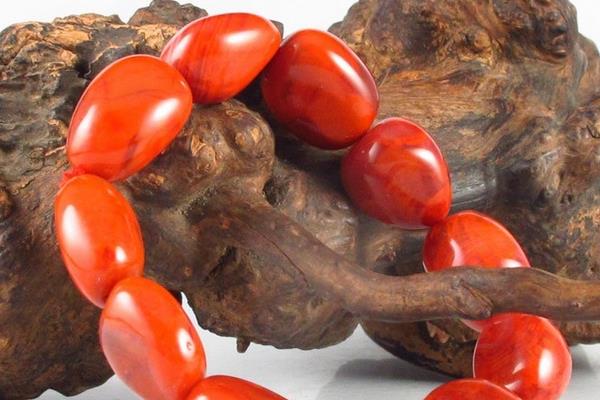 柿子紅南紅瑪瑙價(jià)格