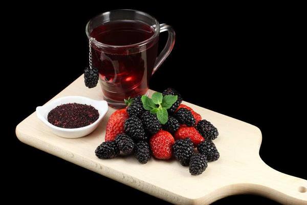 黑莓果汁的功效與作用