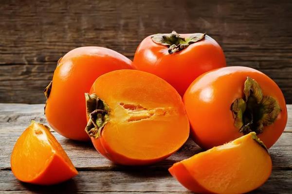 沒熟的柿子能吃嗎