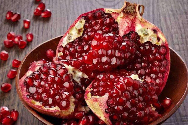 石榴什么季節吃最好