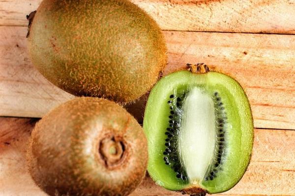 長痘痘可以吃獼猴桃嗎