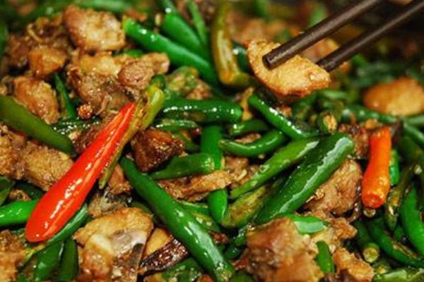 尖椒雞的做法大全