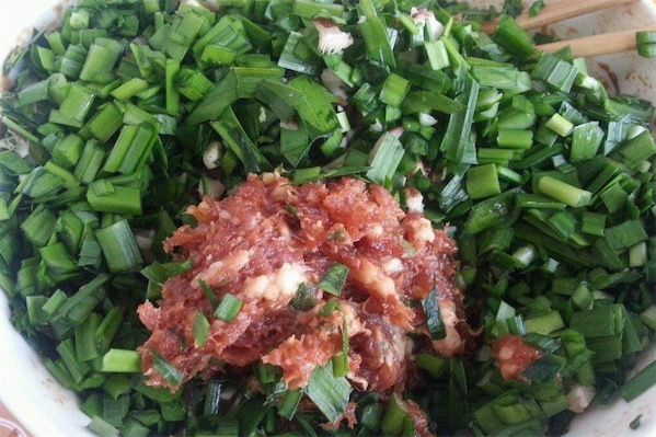 韭菜豬肉餃子餡的做法大全