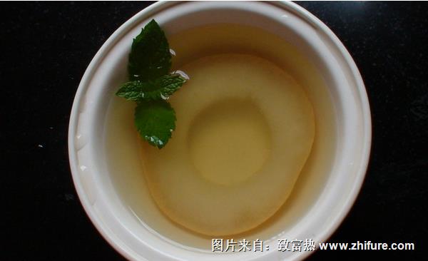 冰糖燉雪梨要燉多久