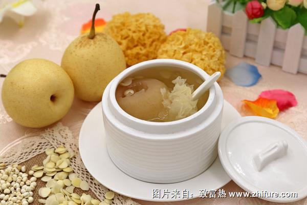 冰糖燉梨的功效與作用及禁忌