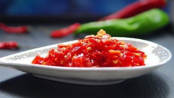 剁辣椒一斤辣椒放多少鹽