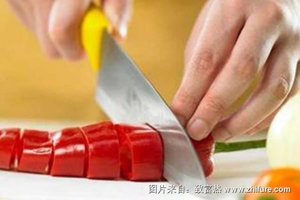 手上有辣椒很辣怎么辦