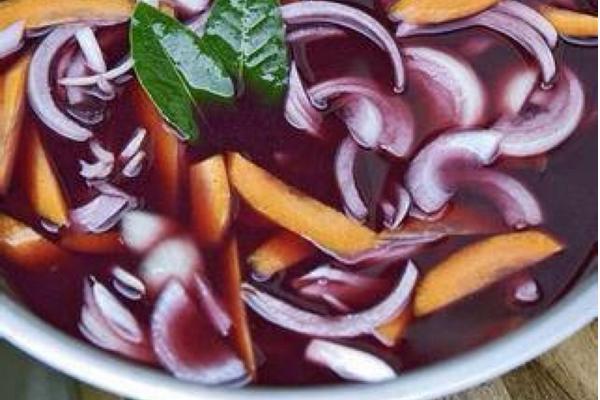 洋蔥泡紅酒的功效與作用及禁忌