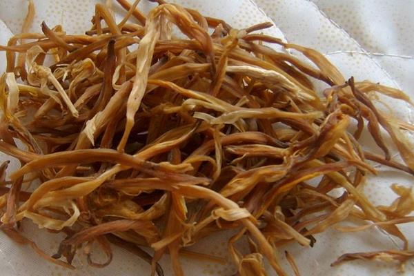 竹筍烘干的方法是什么？干竹筍炒菜的做法？