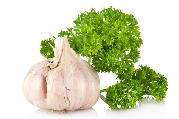 大蒜怎樣保存不發(fā)芽