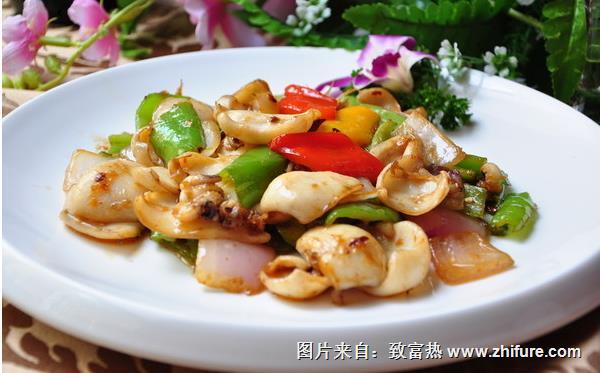 洋蔥炒魷魚的做法大全