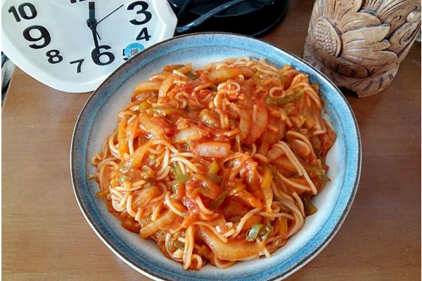 西紅柿洋蔥炒面的做法大全