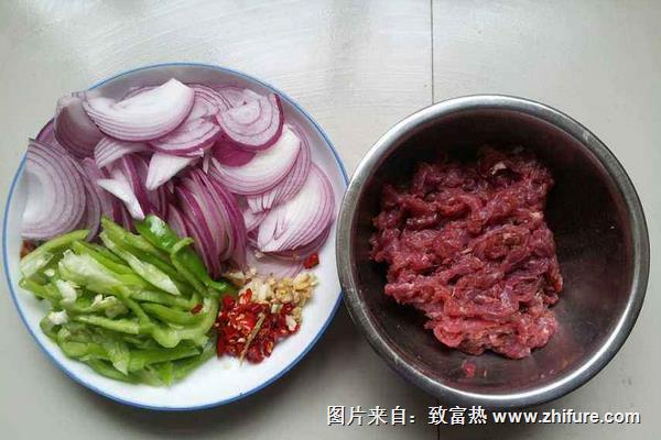 牛肉洋蔥餃子餡的做法大全