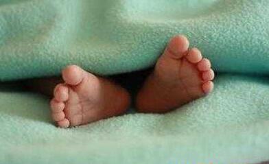 嬰兒睡覺穿襪子好嗎？為什么嬰兒睡覺穿襪子好