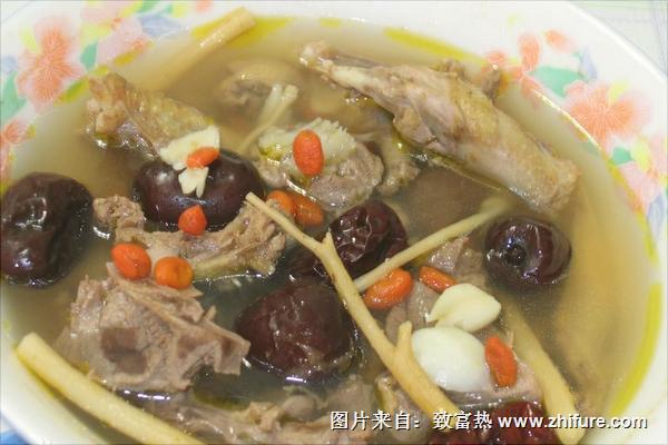 孕婦可以吃鴿子湯嗎?