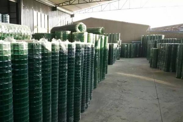 山地養土雞圍欄選用及價格