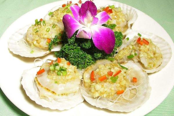 蒜蓉粉絲蒸扇貝的做法