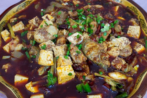 白鰱和花鰱哪個好吃一些?