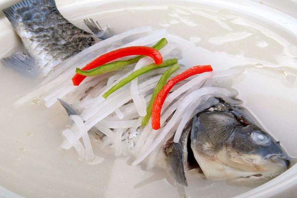 鯽魚湯的功效與作用及禁忌