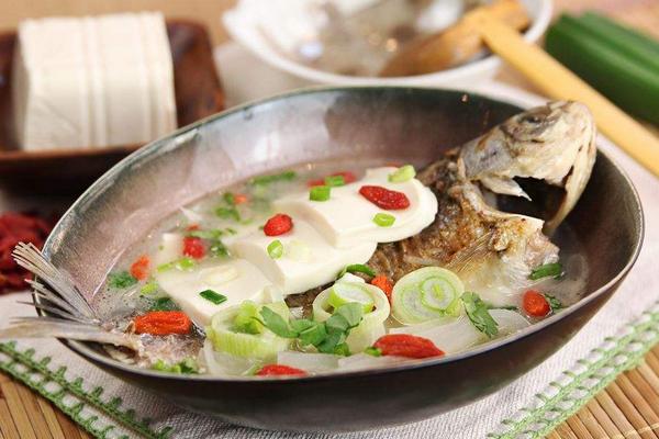 鱸魚和桂魚的區別是什么?