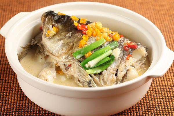 花鰱的營養價值及功效與作用