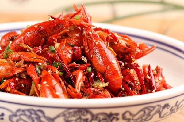 小龍蝦是海鮮嗎?