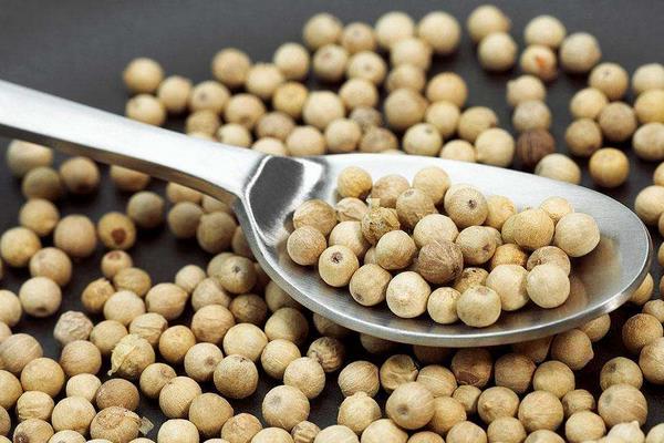 胡椒和花椒的區(qū)別是什么？