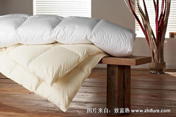 蠶絲棉被和棉花被哪個好?