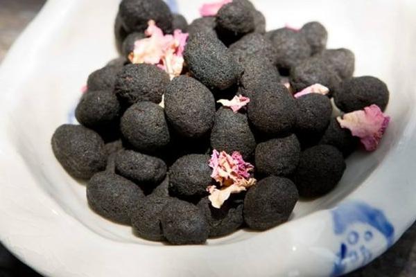 竹炭花生的竹炭可以吃嗎?