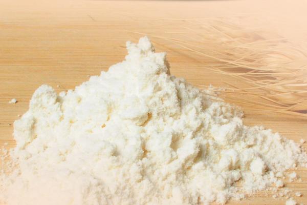 小麥粉是低筋面粉嗎?