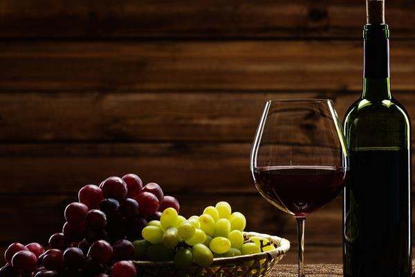 夏黑葡萄能釀葡萄酒嗎