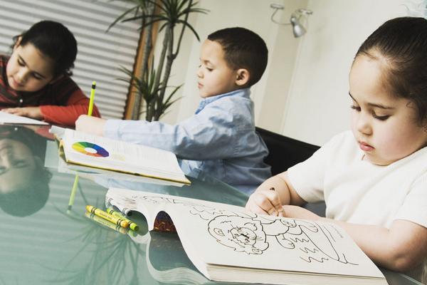 草莓簡筆畫(圖解步驟)