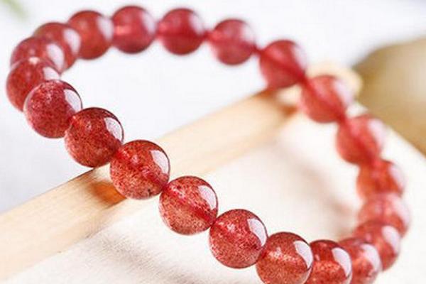 草莓晶的功效與作用及禁忌