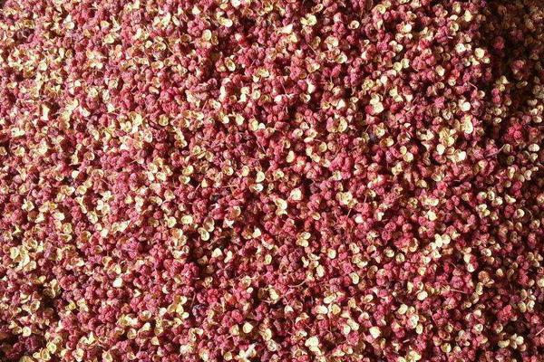 花椒泡酒的功效與作用及禁忌