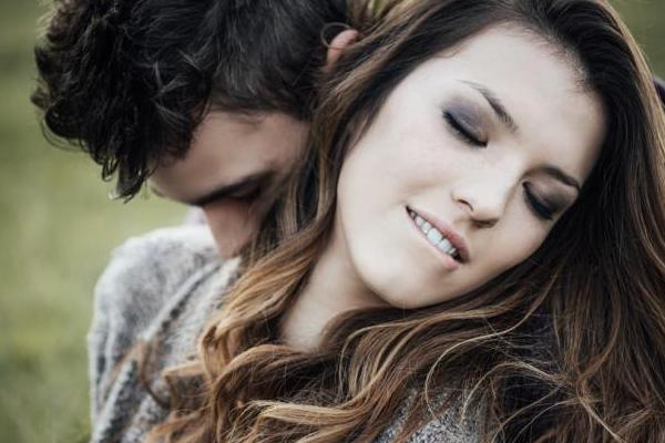 脖子上被種草莓怎么快速消除