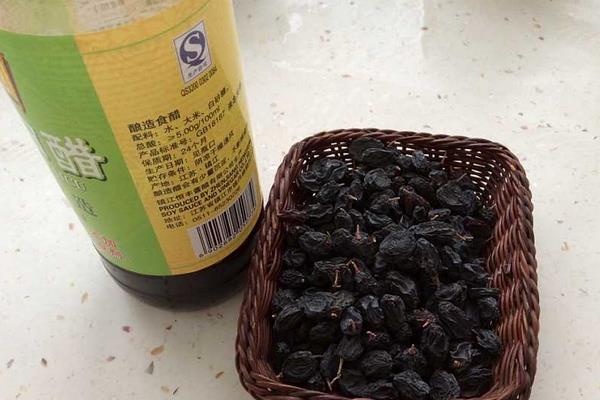 葡萄干泡醋的功效與作用及禁忌